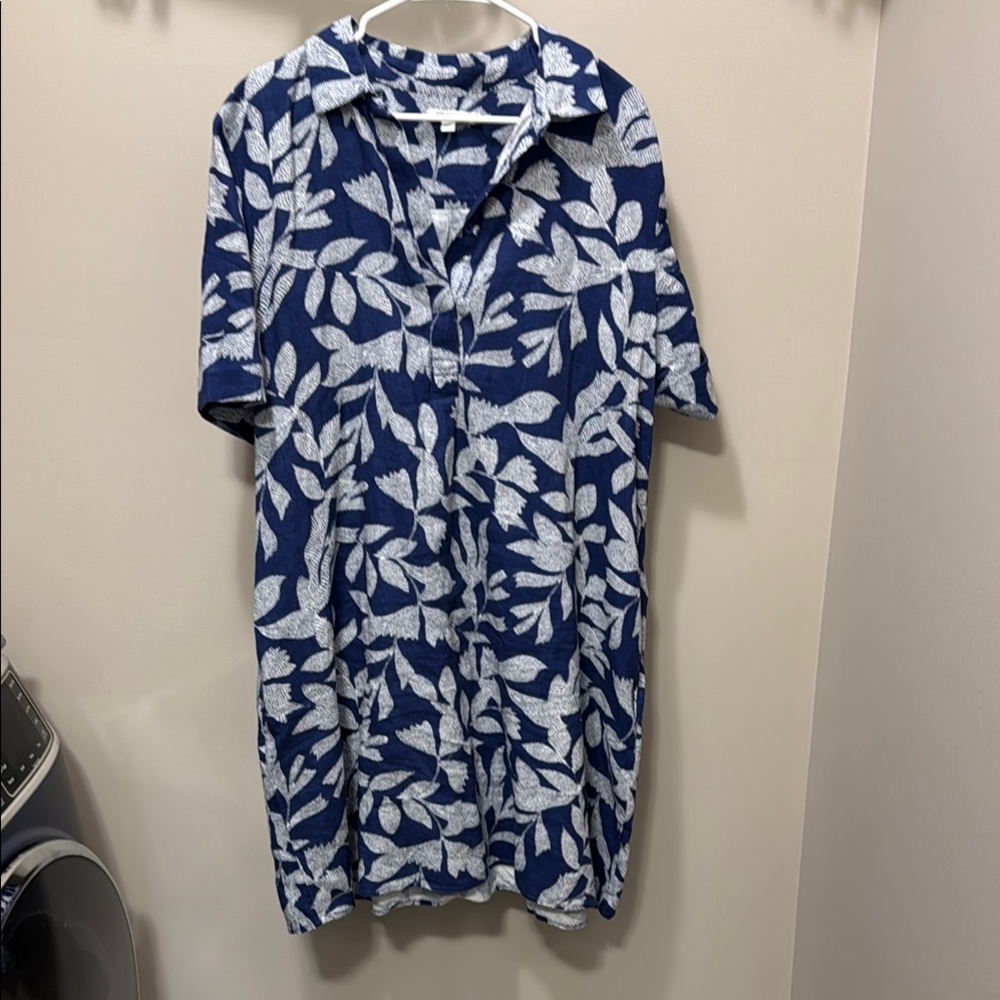 Chico's Navy Blue & White Leaf-Print Midi Dress